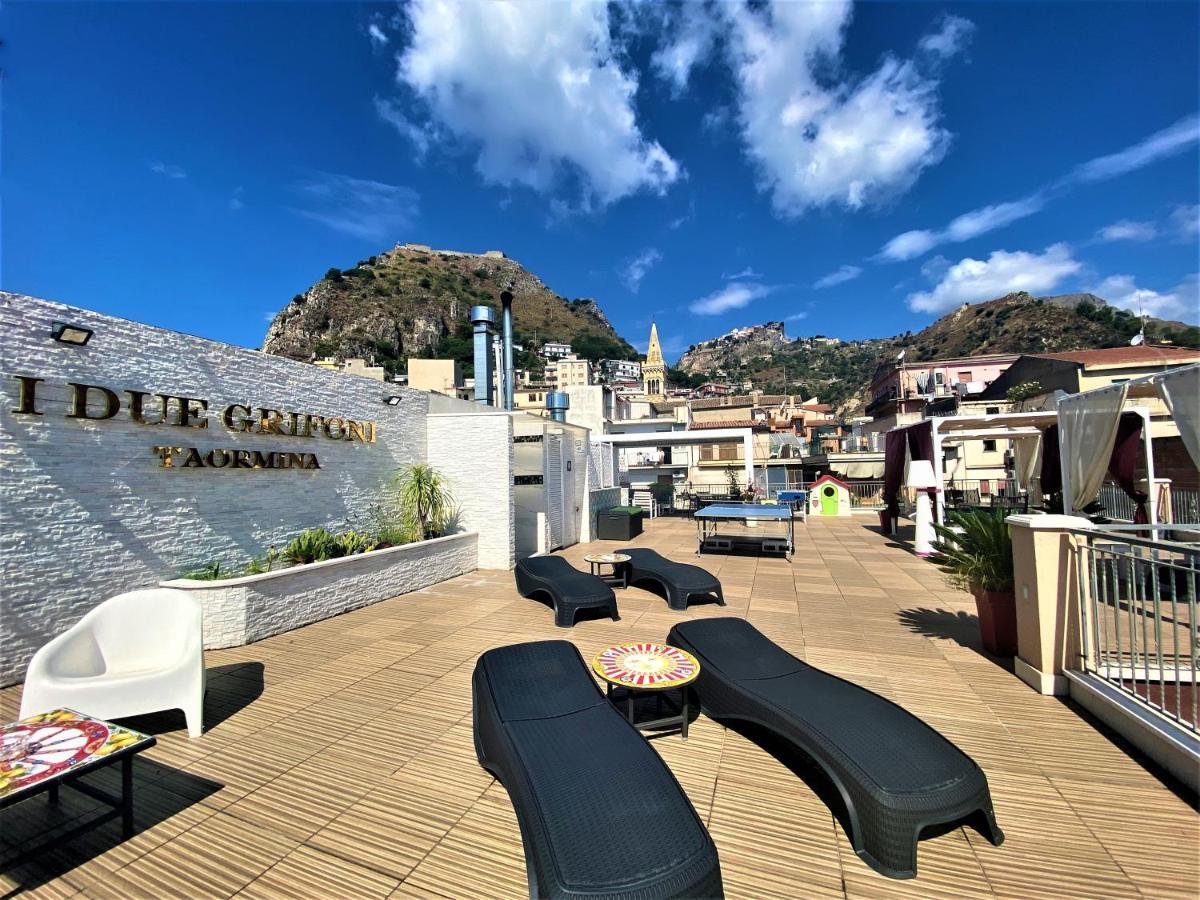 I Due Grifoni Studio Flat Taormina Luaran gambar